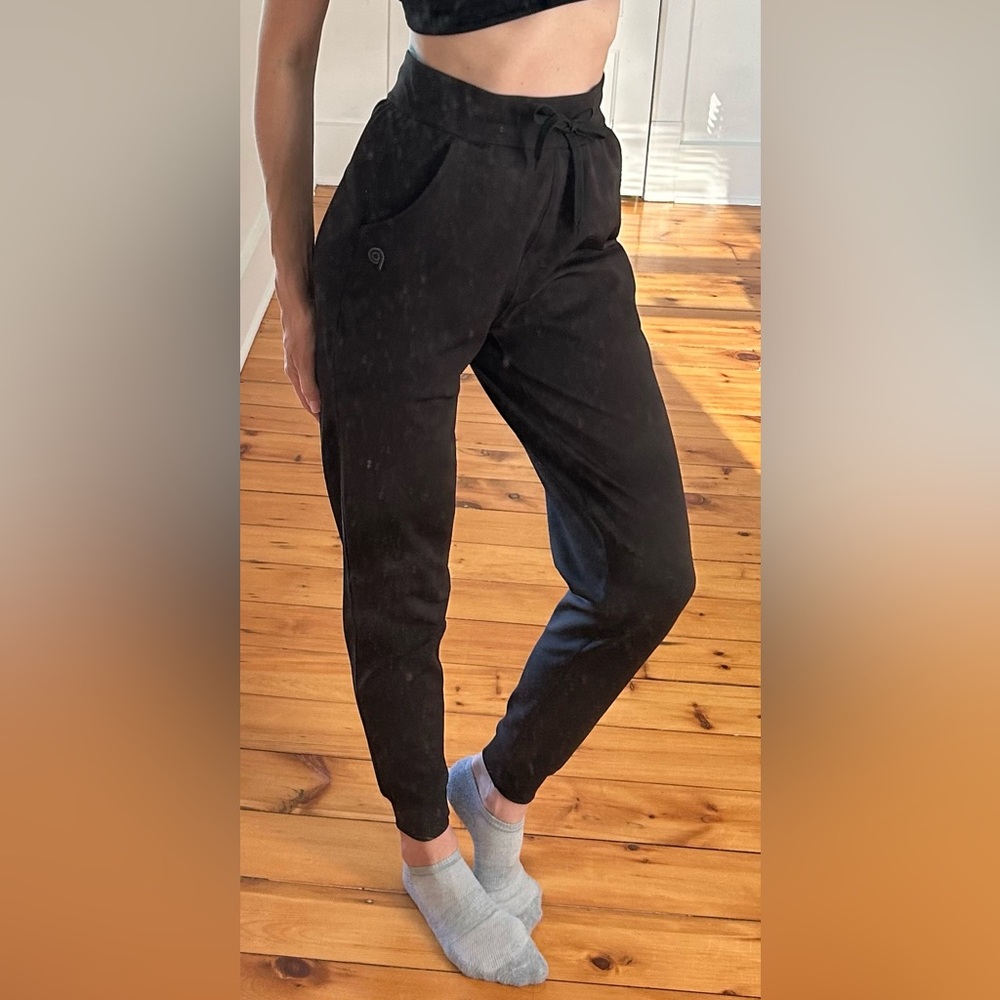 Popfit joggers xsmall fits small better
